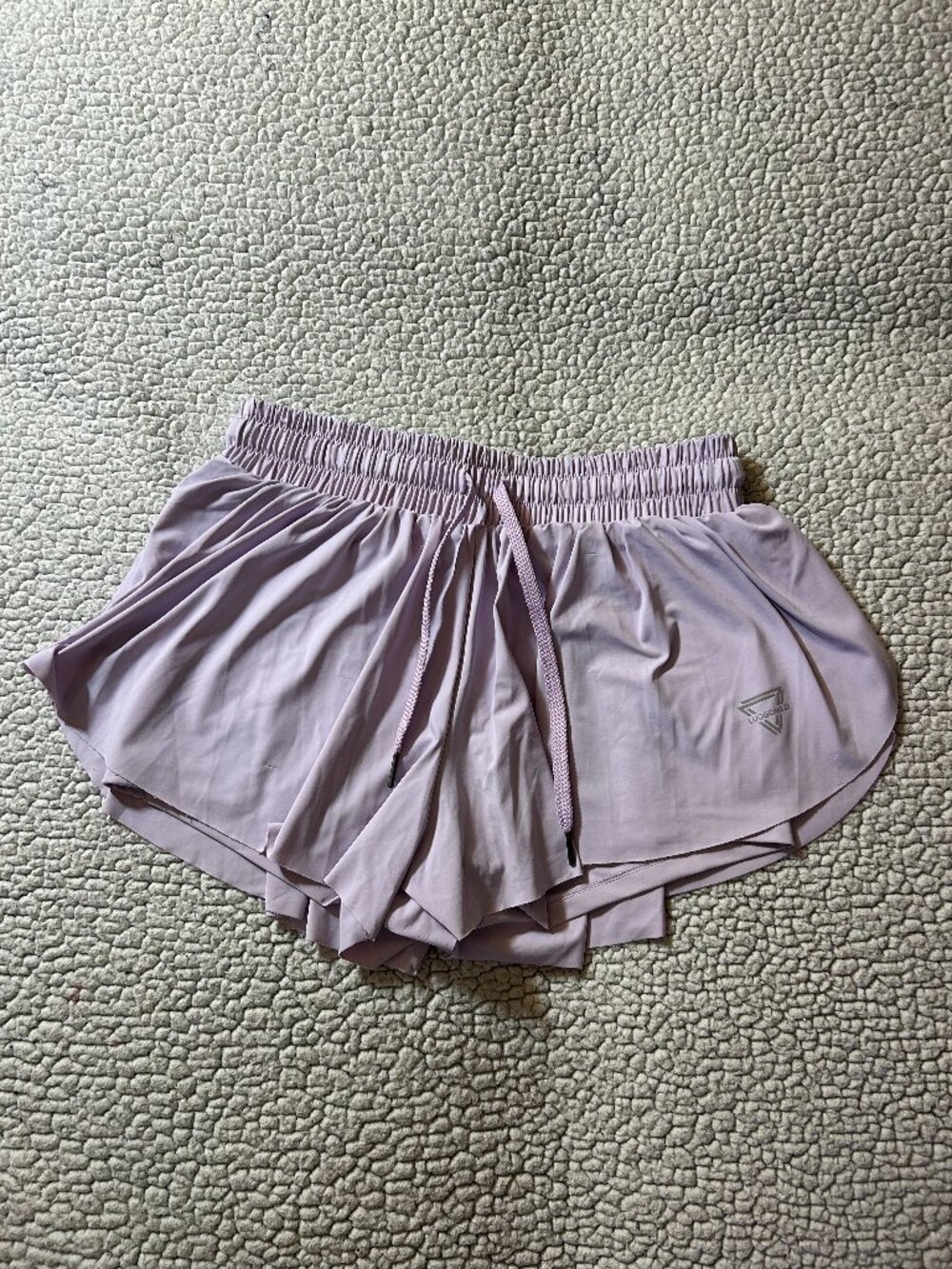 Luogongzi -- lilac, flowy running shorts, shorts underneath, with drawstring